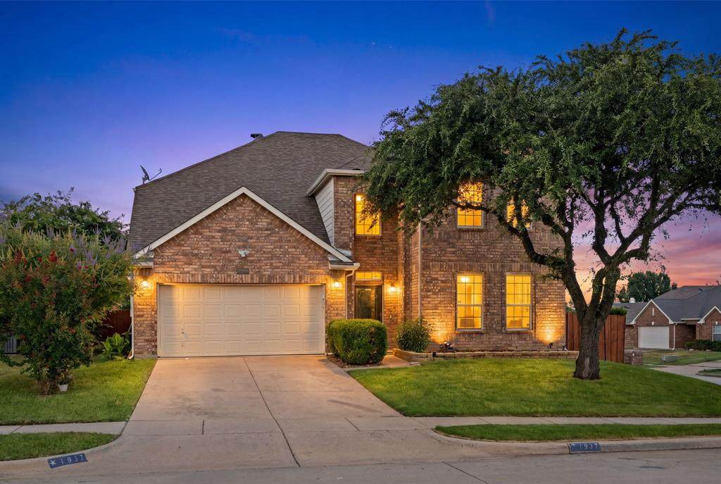 1937 Bradford Pear Square - Photo 1