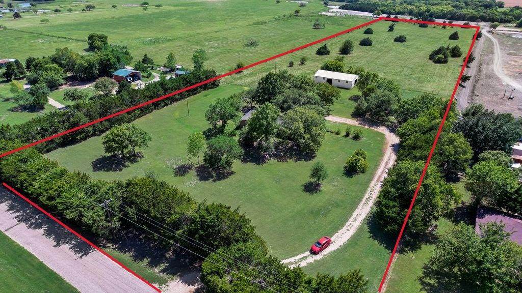 824 Batchler Road - Photo 1