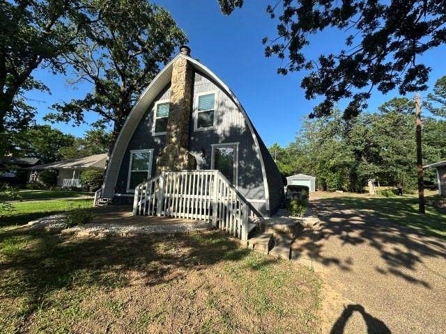 315 Highlander Heights - Photo 1