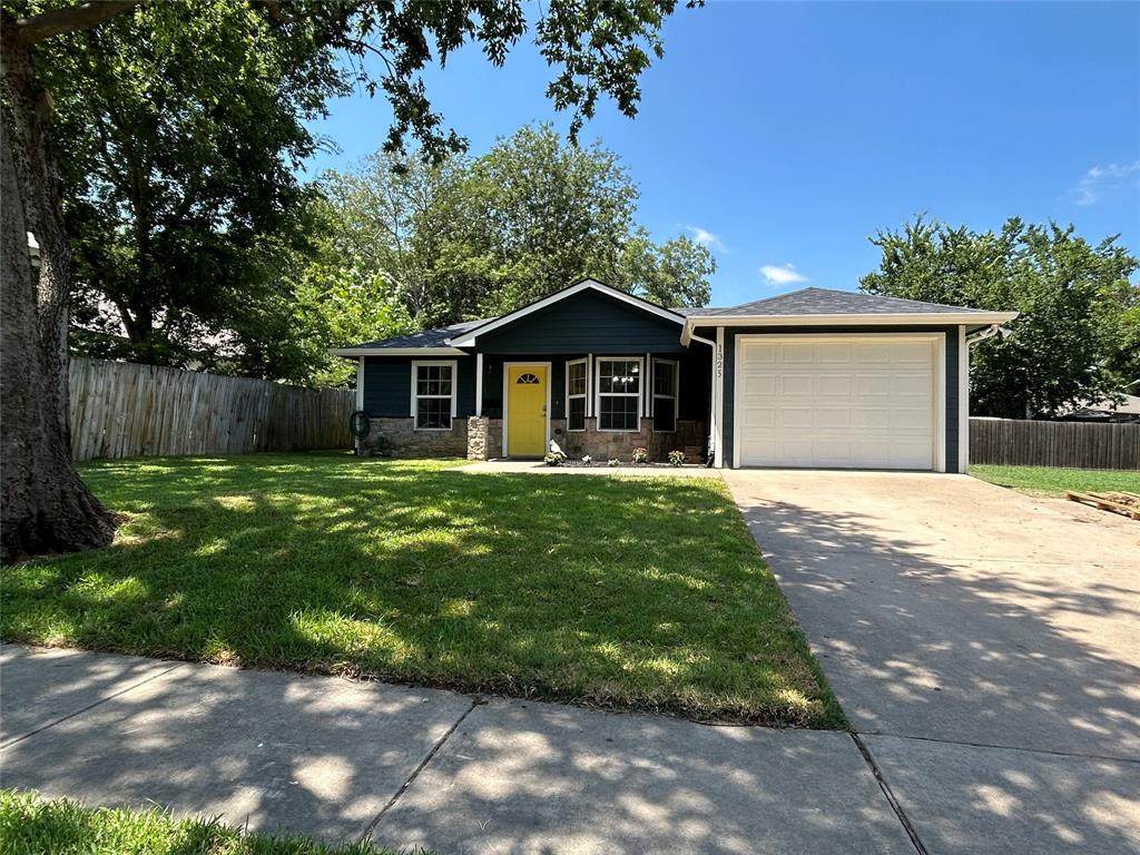 1325 Jones Street - Photo 1
