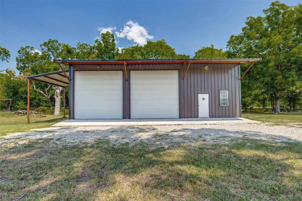 7186 State Highway 24 - Photo 1