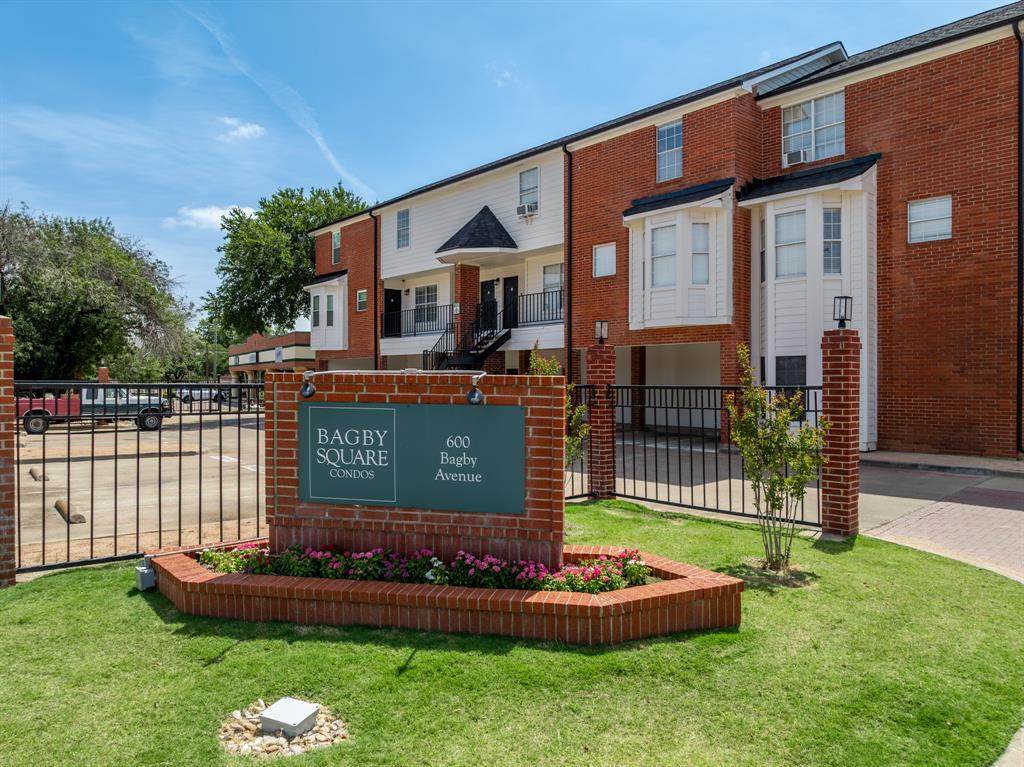 600 Bagby Avenue - Photo 1