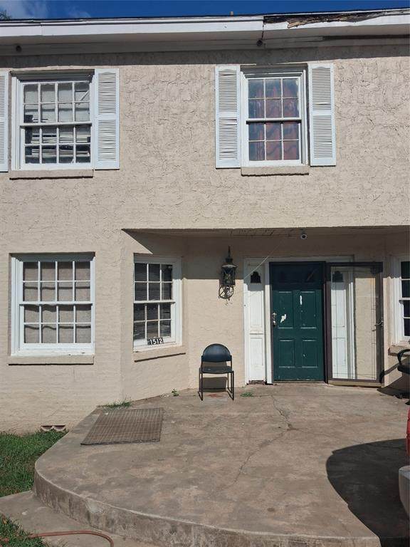 1512 Crescent Drive - Photo 1