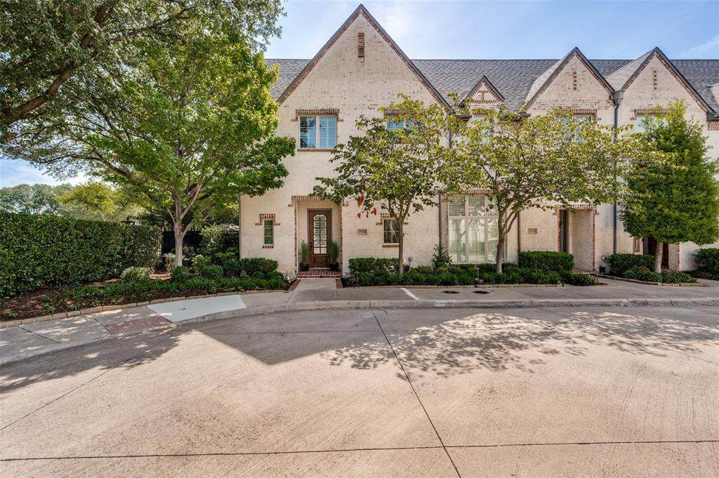 17254 Lechlade Lane - Photo 1