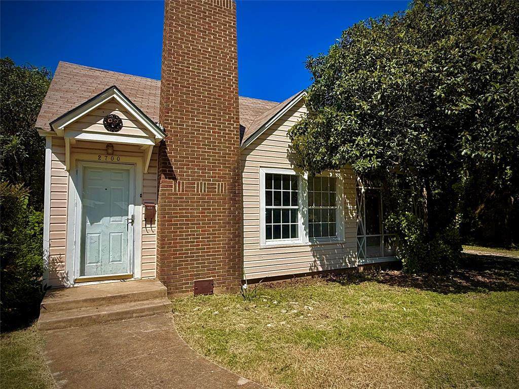 2700 Elizabeth Drive - Photo 1