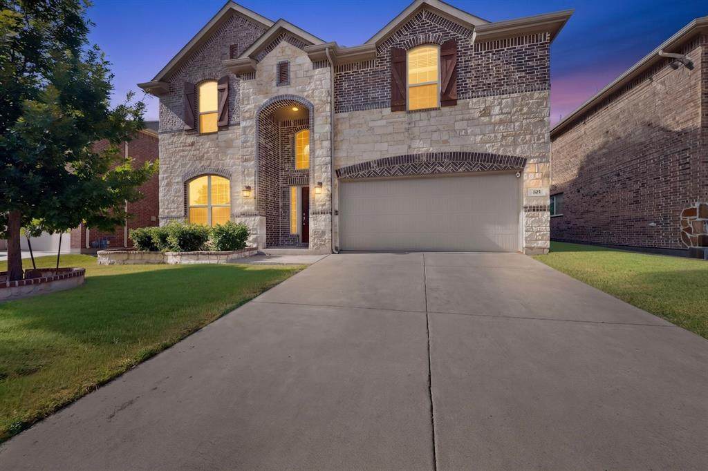 821 Black Hawk Drive - Photo 1