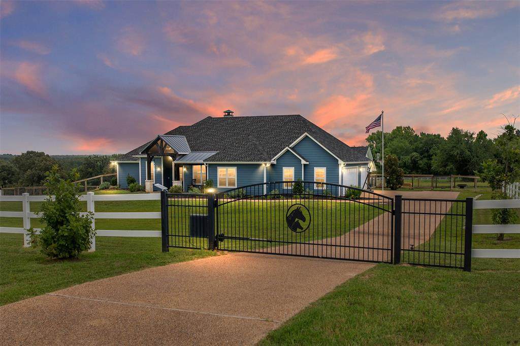 6870 Shore Crest Way - Photo 1