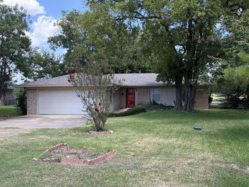 209 Morningside Drive - Photo 1