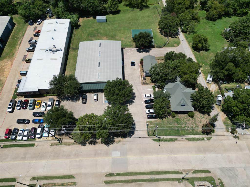 729 Cowan Avenue - Photo 1