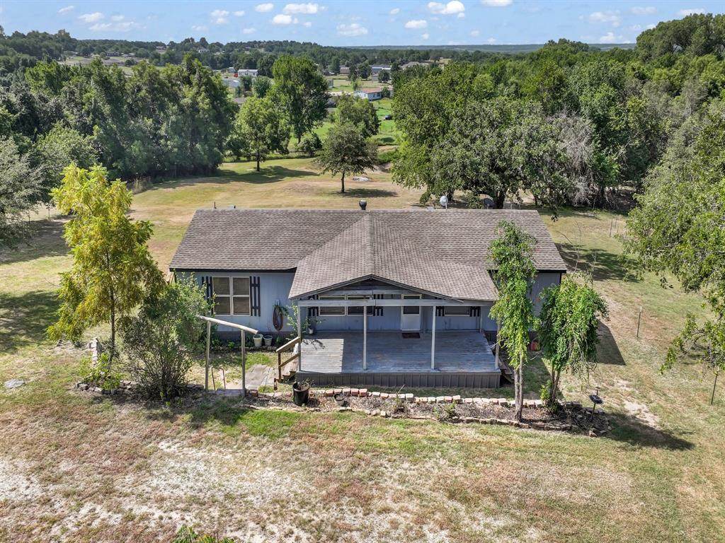 1933 Carter Road - Photo 1
