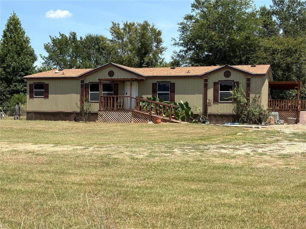 3056 County Road 2436 - Photo 1