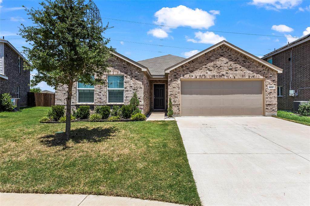 4652 Benham Drive - Photo 1