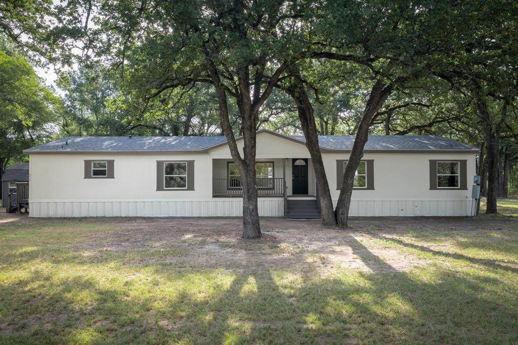 151 Private Road 958 - Photo 1