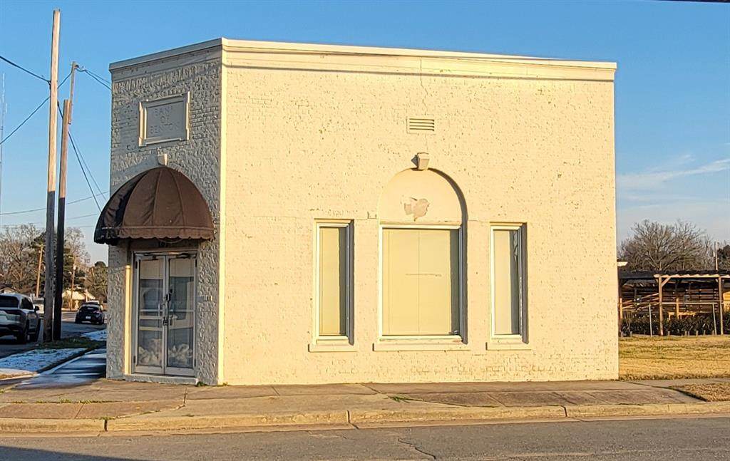 100 5th Street - Photo 1