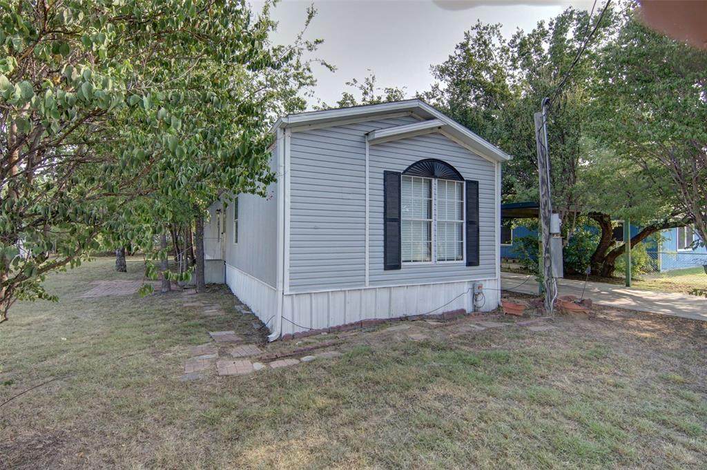 2307 2nd Street - Photo 1