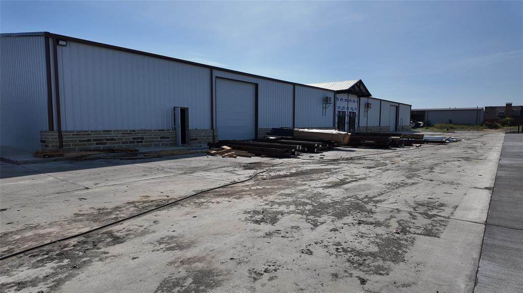 16401 Fm 548 - Photo 1