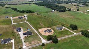 210 County Road 3340 - Photo 1