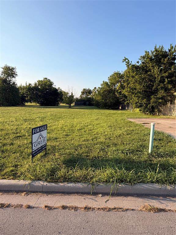 4620 Washington Street - Photo 1