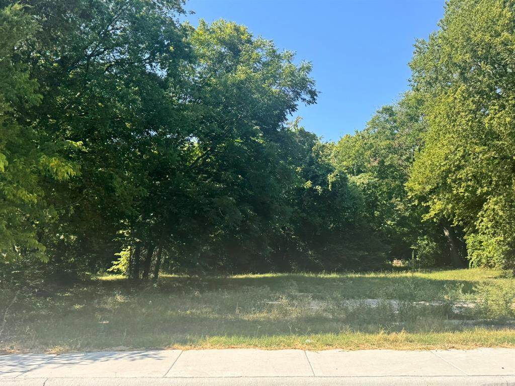 7306 Rosemont Road - Photo 1