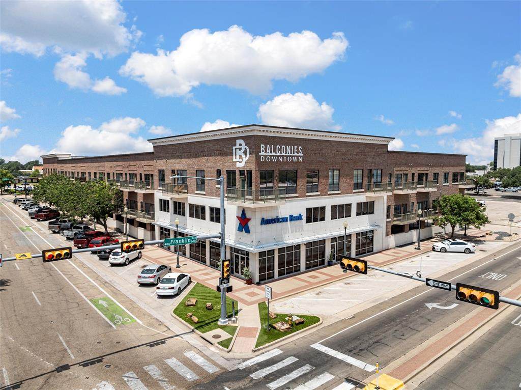 330 Austin Avenue - Photo 1