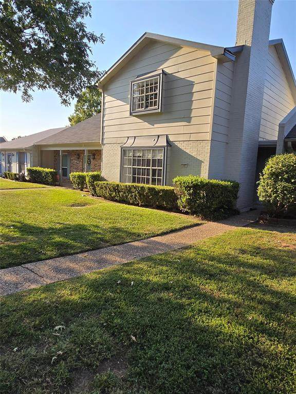107 Malibu Drive - Photo 1