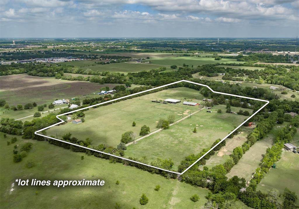 3135 County Road 427 - Photo 1