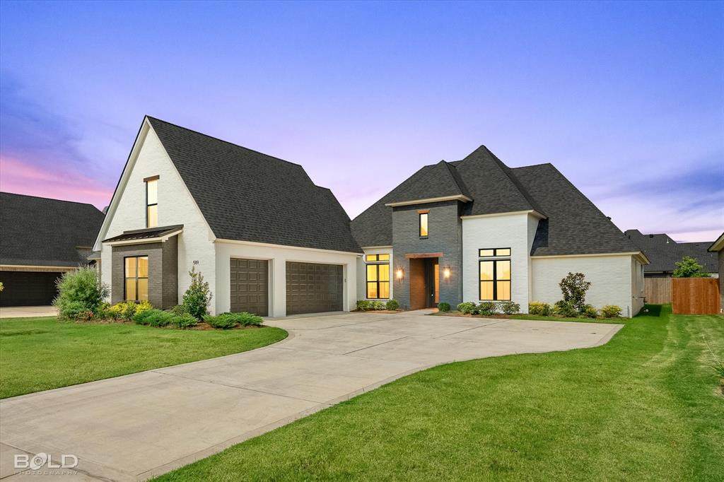 589 Corinth Circle - Photo 1