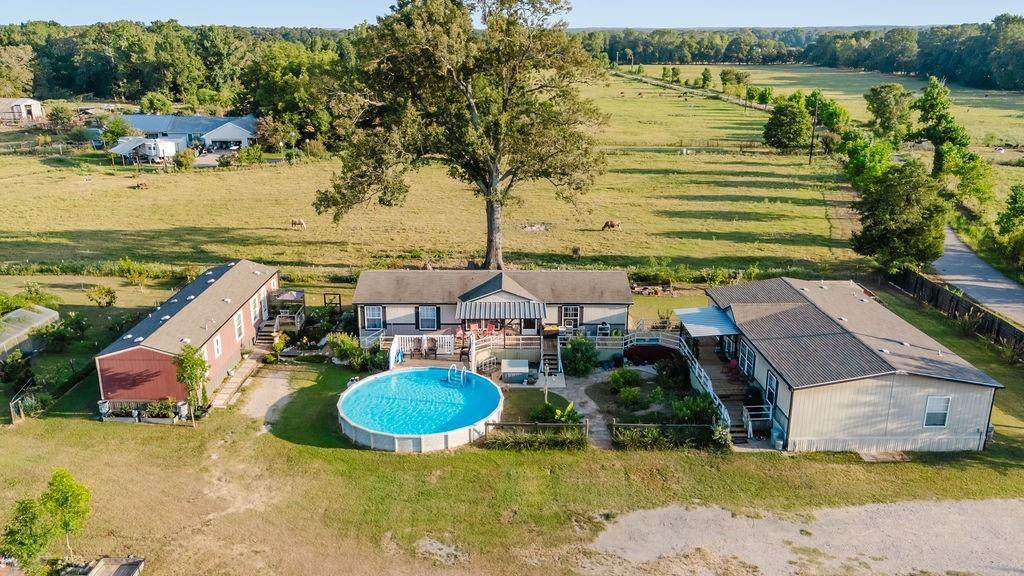 2140 County Road 4778 - Photo 1