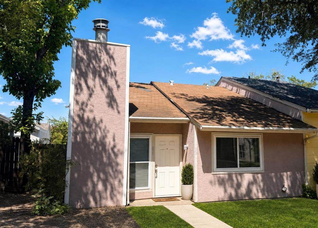 521 Pine Trail Drive - Photo 1