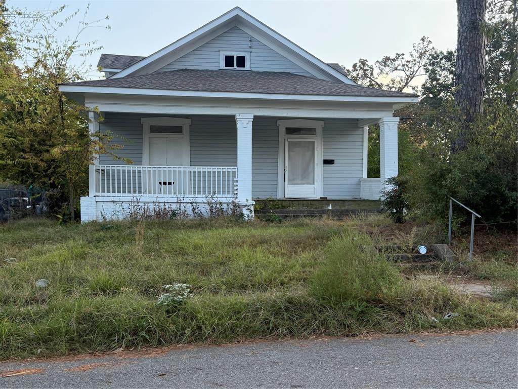 327 Herndon - Photo 1
