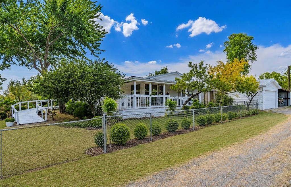5101 County Road 2208 - Photo 1