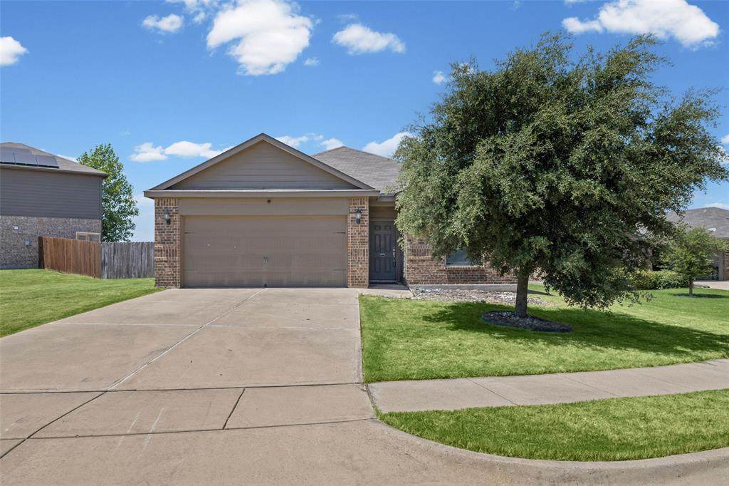 110 Alamo Way - Photo 1