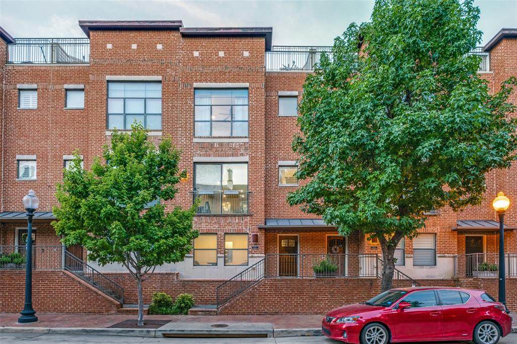 2420 Hugo Street - Photo 1