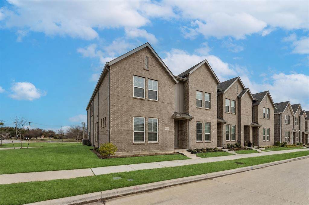 5103 Community Street - Photo 1
