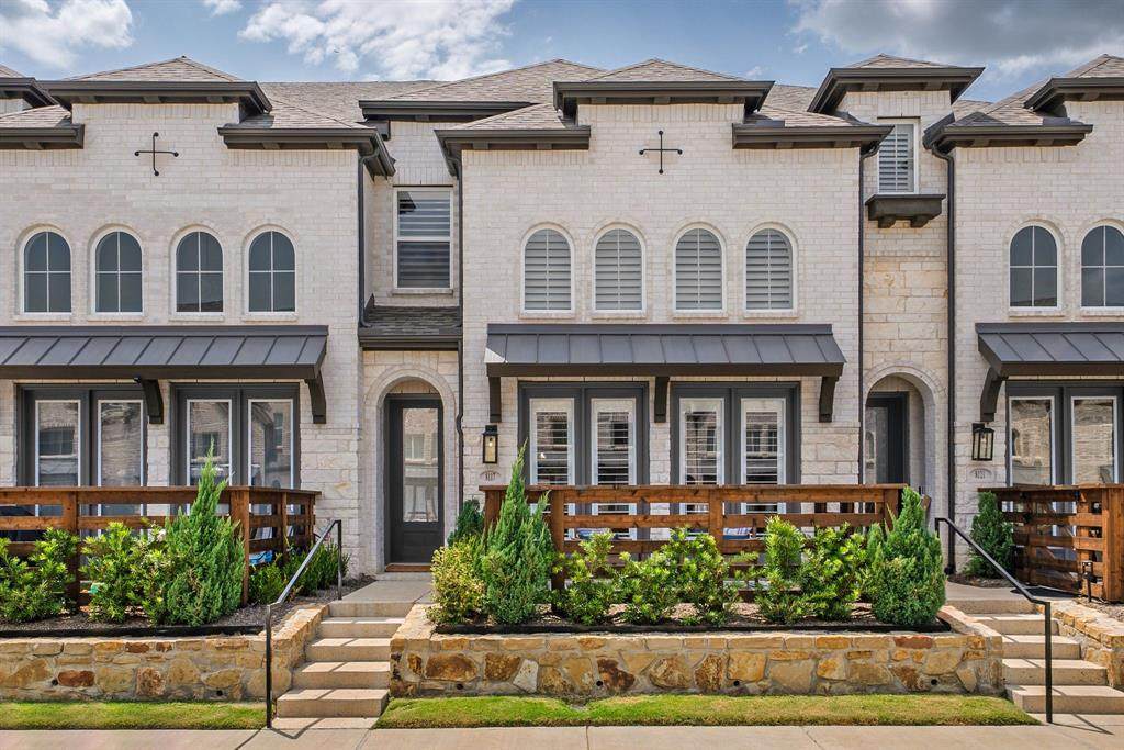 8117 Legacy Oak Drive - Photo 1