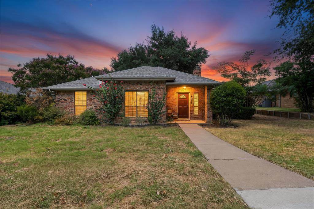 1006 Ridgeview - Photo 1