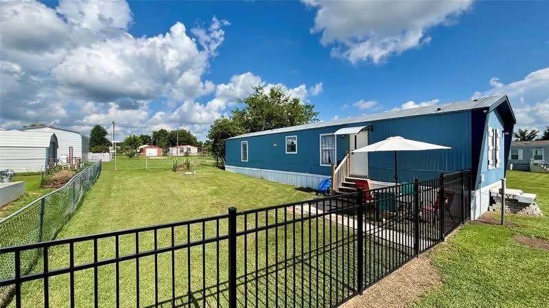 232 White Dove Drive - Photo 1