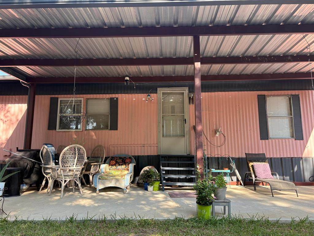 935 Cardinal Road - Photo 1