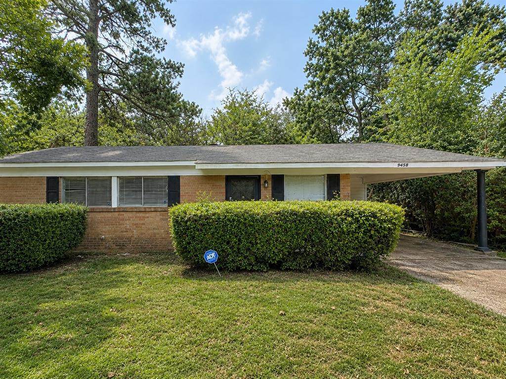 9458 Woodcrest Drive - Photo 1