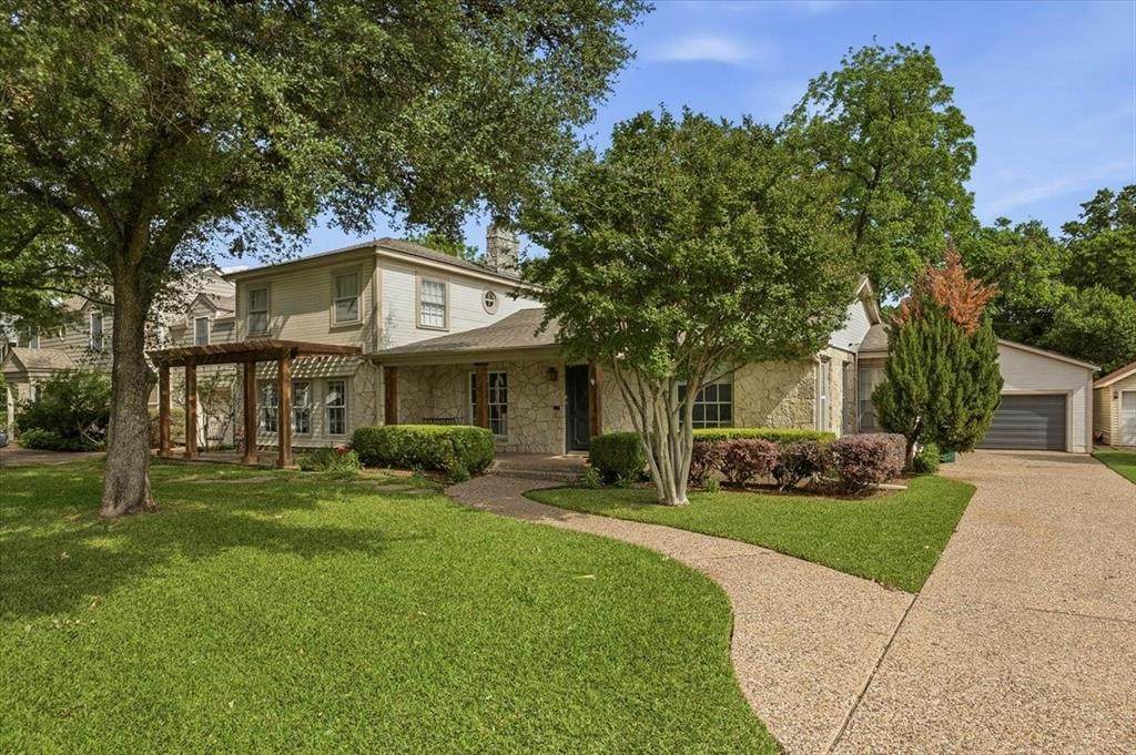 3724 Hilltop Road - Photo 1
