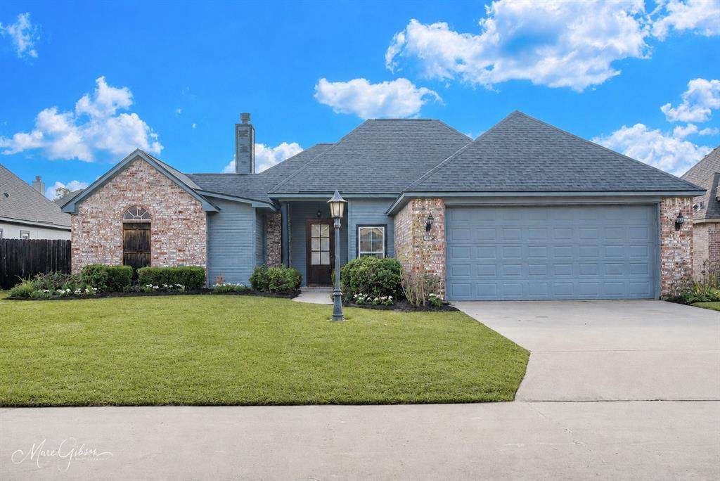 247 Olympia Drive - Photo 1