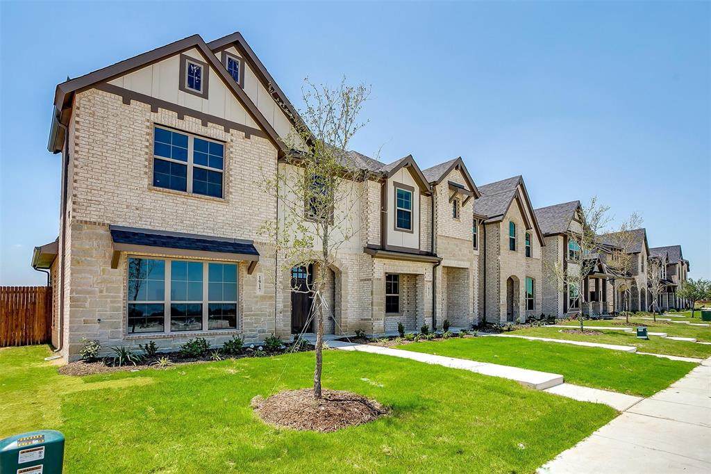 815 Homeplace Circle - Photo 1