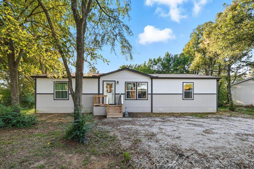 615 County Road 167 - Photo 1