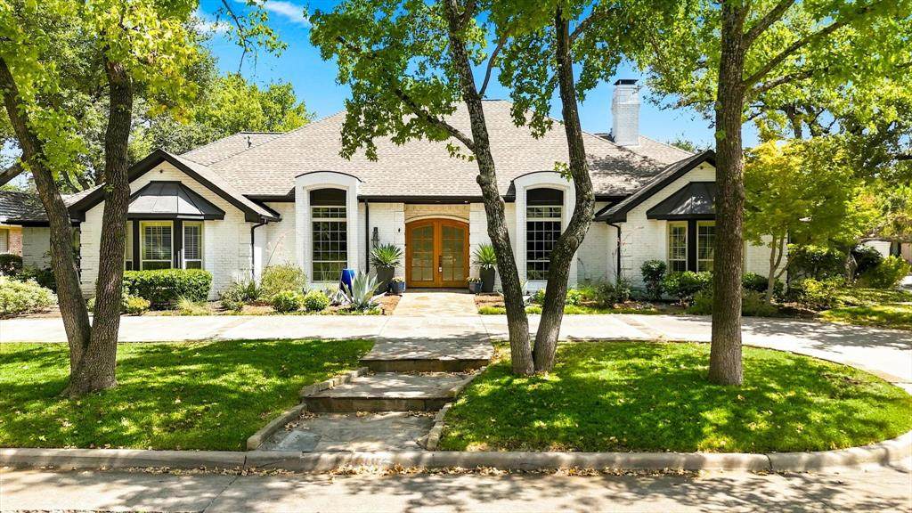 5702 Club Oaks Drive - Photo 1