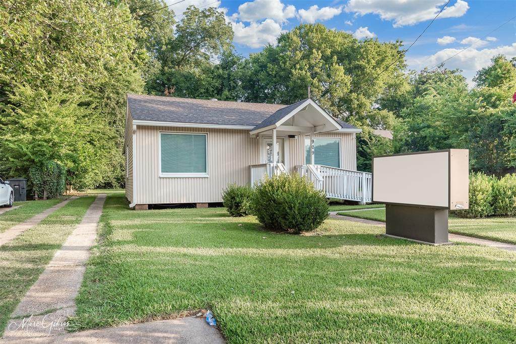 909 Mcdade Street - Photo 1
