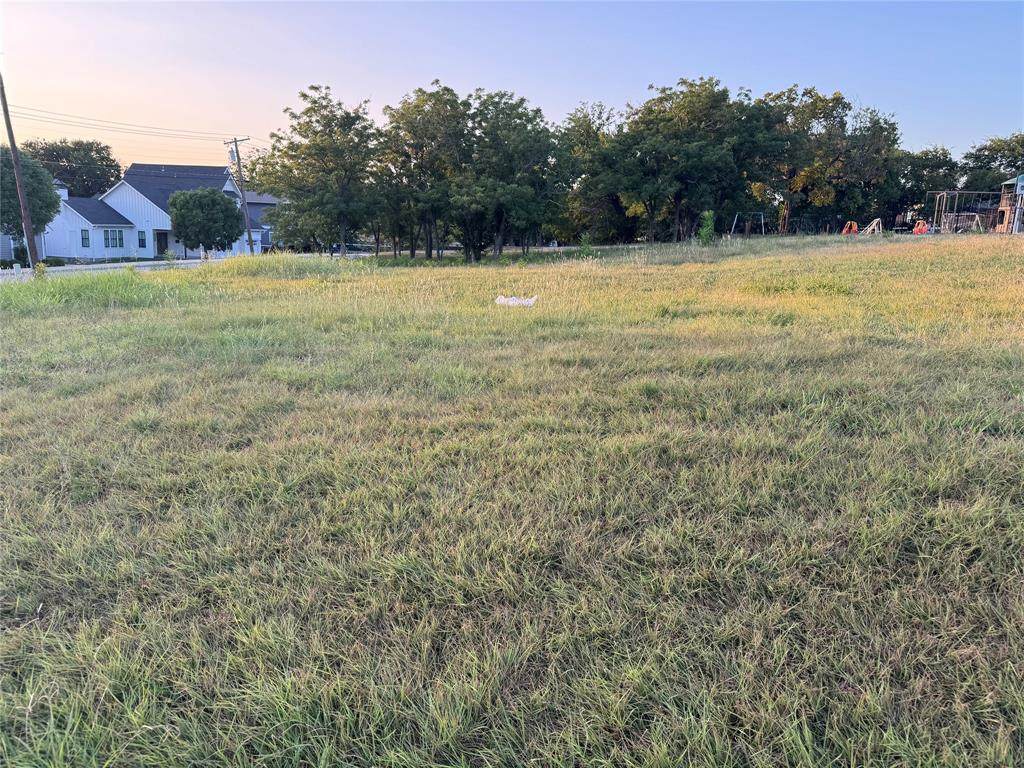 712 Tennessee Street - Photo 1