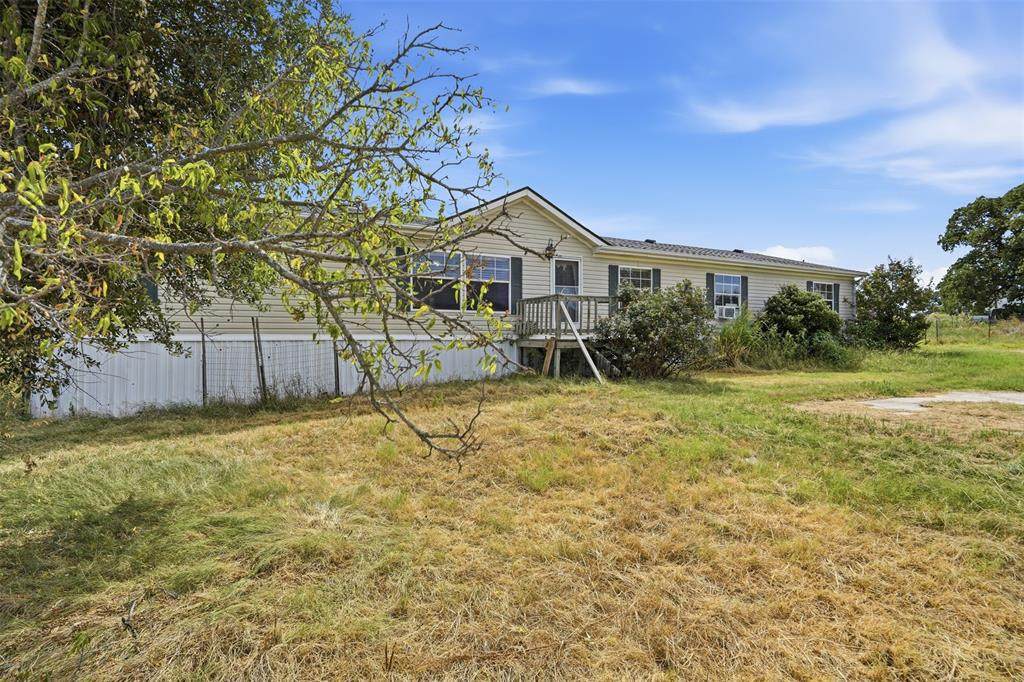 937 County Road 4790 - Photo 1