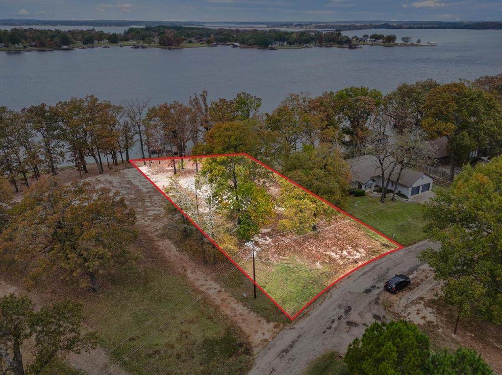 602 County Road 2127 - Photo 1