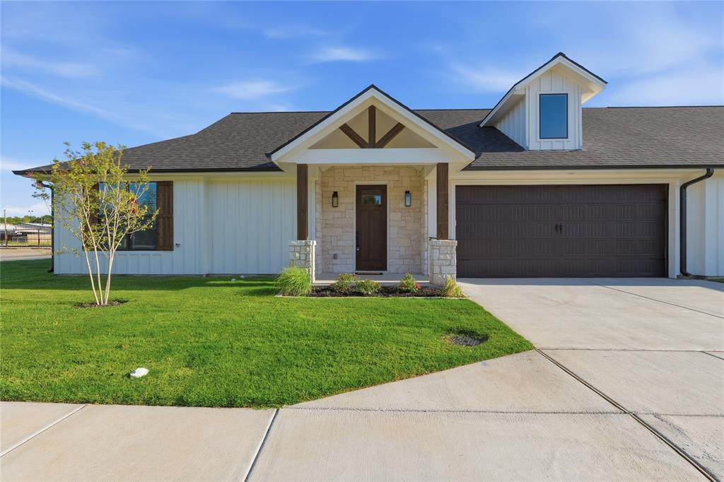206 Ewell Street - Photo 1