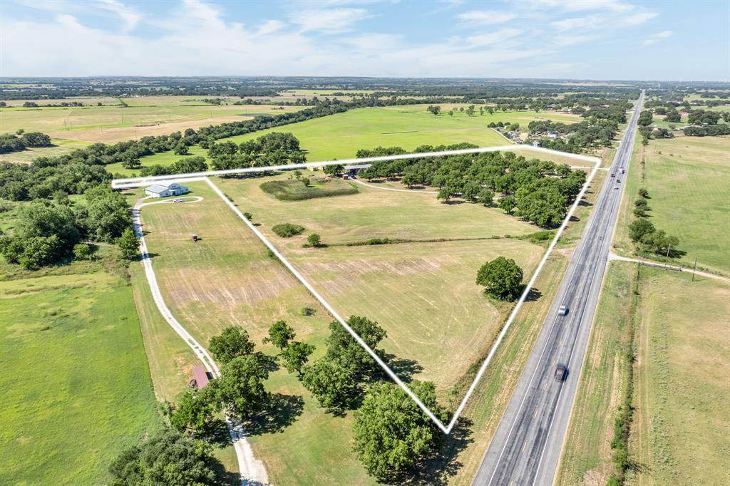5787 Hwy 377/67 Highway - Photo 1